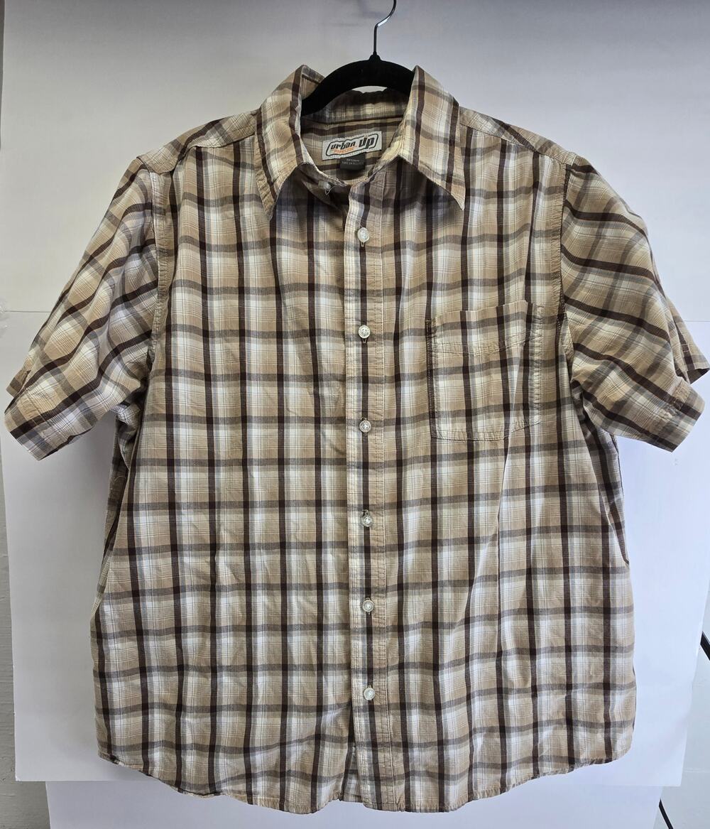 Mens SZ L Urban Pipeline short-sleeve button-down plaid brown, beige, and white